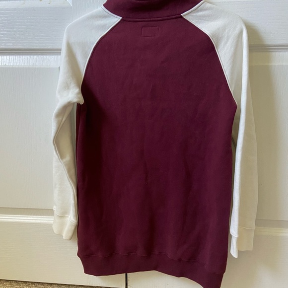 Roots size xl kids long collared half zip burgundy and white sweater - Picture 3 of 3